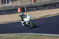 brands-hatch-photographs;brands-no-limits-trackday;cadwell-trackday-photographs;enduro-digital-images;event-digital-images;eventdigitalimages;no-limits-trackdays;peter-wileman-photography;racing-digital-images;trackday-digital-images;trackday-photos